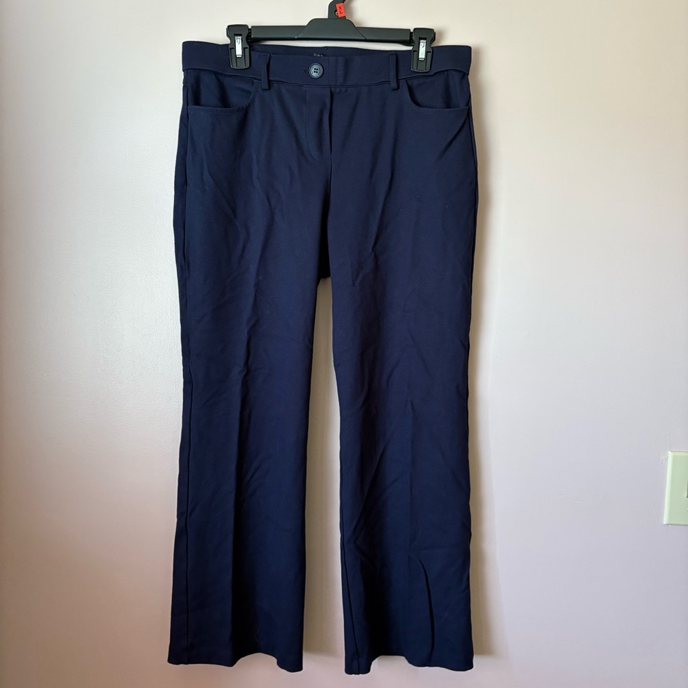 💚Tapata Navy Pull-On Cropped Pants